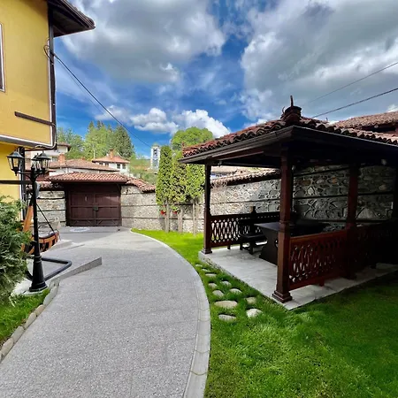 китанова къща בית הארחה קופריבשטיצה