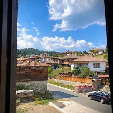 китанова къща בית הארחה 4*